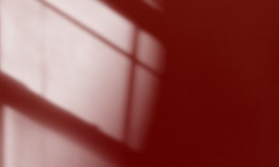 红色系亮光